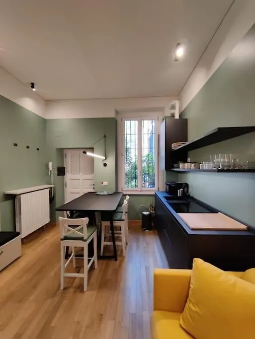 Darsena Cozy Apartment-1