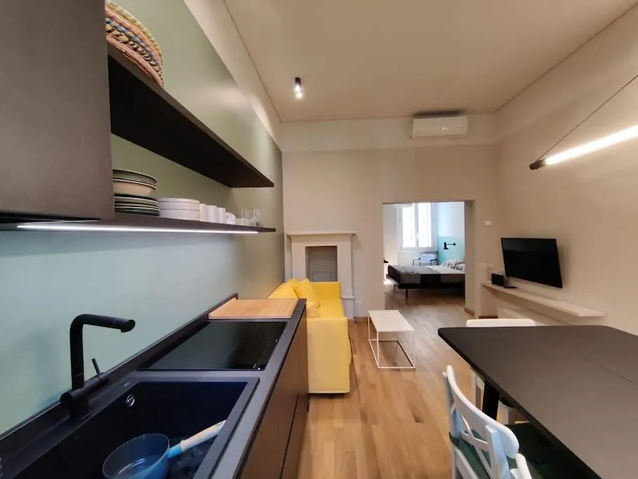 Darsena cozy apartment-1
